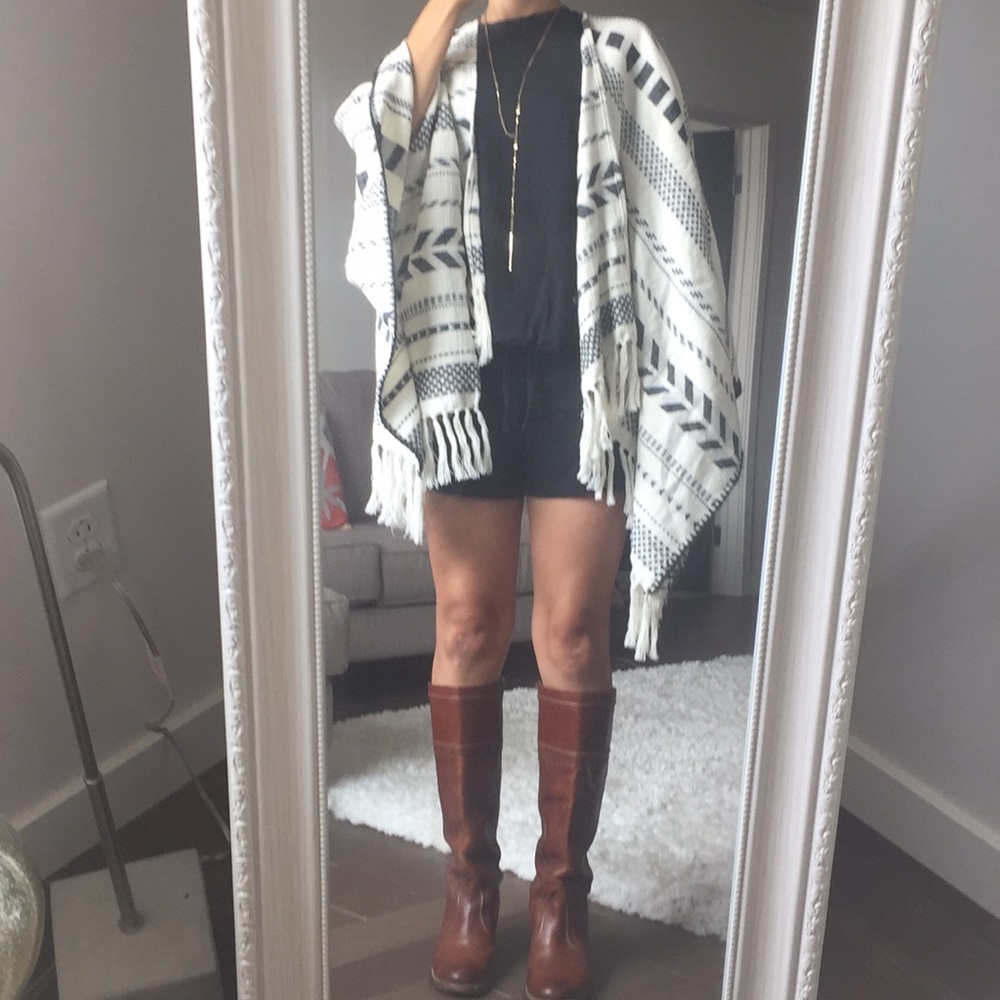 Bohemian Print Kimono with fringe on the bottom